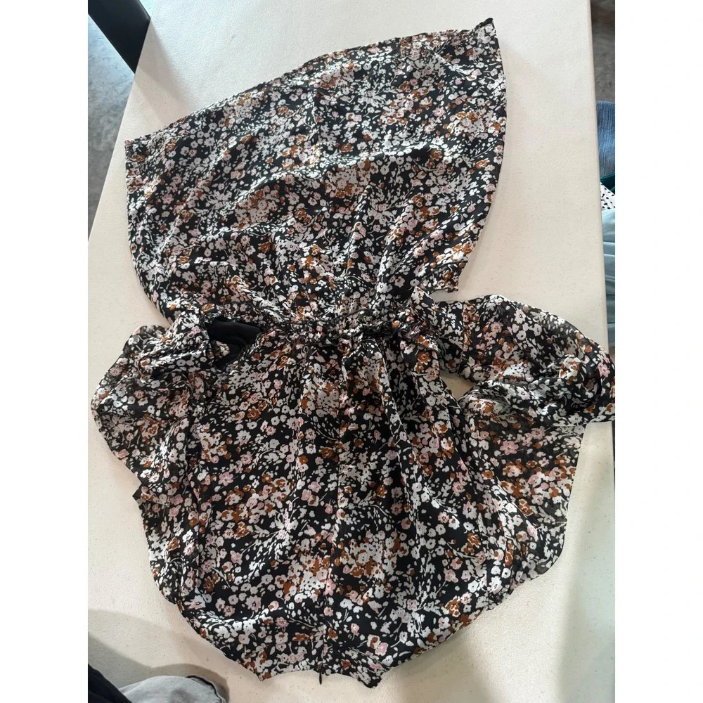 Lulus One Shoulder Floral Romper Black Ditsy Print Cutout Tie Waist Small